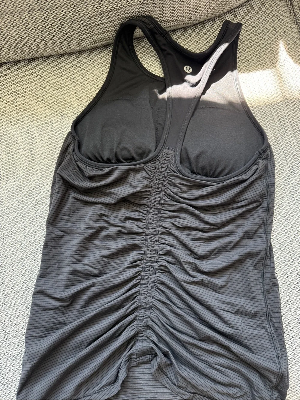 Lululemon built in bra racer tank top size 4 color black